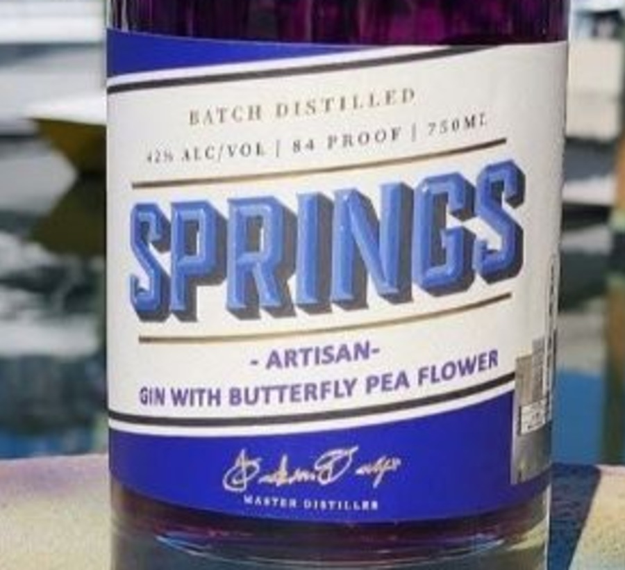 Springs Artisan Gin label detail